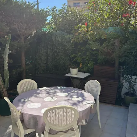 Lumineux Centre Avec Jardin Apartman *